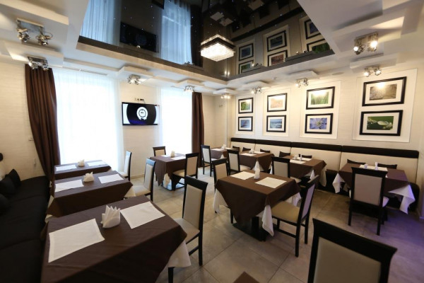 Комплекс зданий медицинского и отельного назначения в Киеве